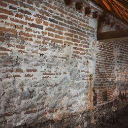 Verdiepende opleiding over petrografie en muurwerkarcheologie